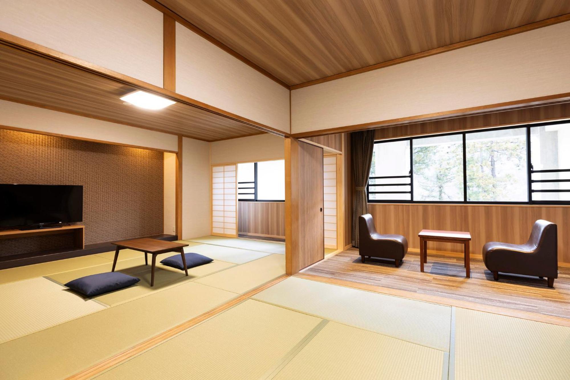 Ooedo Onsen Monogatari Premium Yamanaka Grand Hotel Kaga  Ngoại thất bức ảnh
